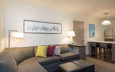 Hyatt House Denver Downtown