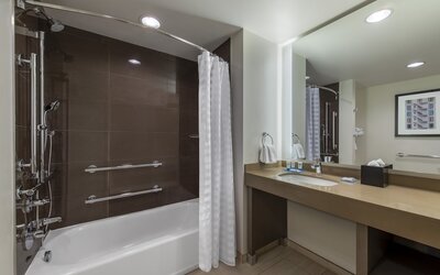 Hyatt House Denver Downtown