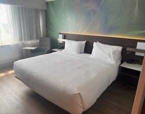 Armon Plaza Montreal Airport