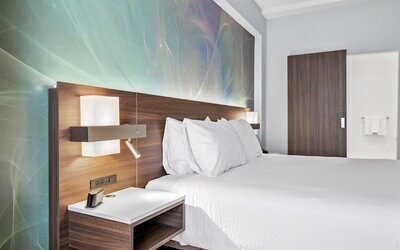 Armon Plaza Montreal Airport