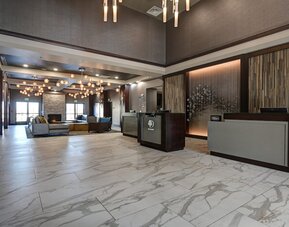 DoubleTree by Hilton Denver International Airport