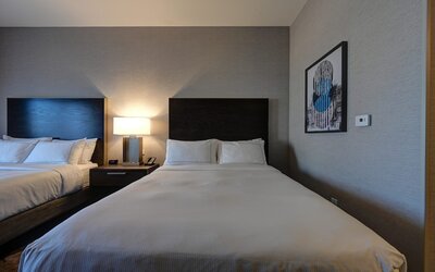 DoubleTree by Hilton Denver International Airport