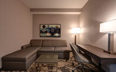 DoubleTree by Hilton Denver International Airport