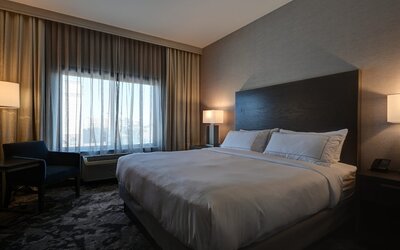 DoubleTree by Hilton Denver International Airport