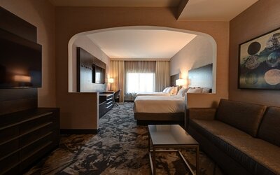DoubleTree by Hilton Denver International Airport