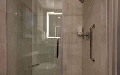 DoubleTree by Hilton Denver International Airport
