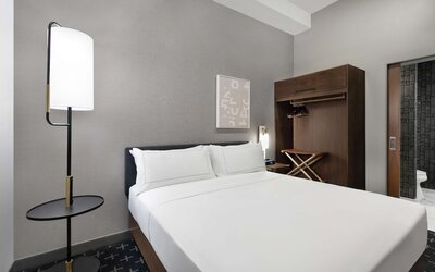 The Slate Denver, Tapestry Collection By Hilton