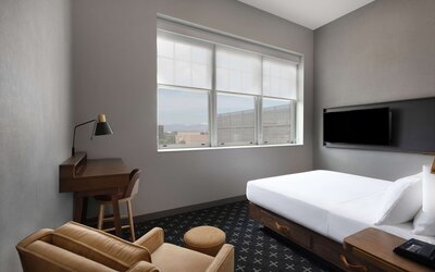 Room, 2 Queen Beds, Corner