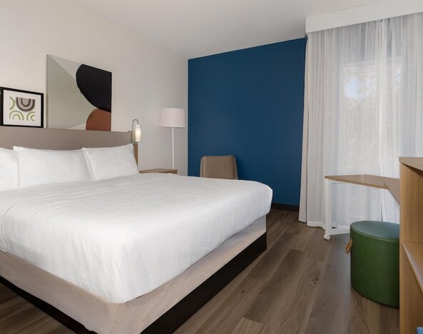 Spark By Hilton Montreal Midtown
