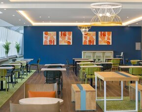 Spark By Hilton Montreal Midtown