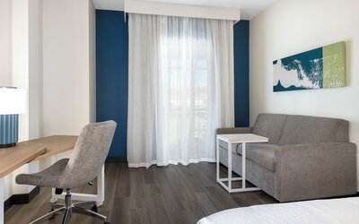 Spark By Hilton Montreal Midtown