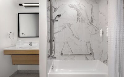 Spark By Hilton Montreal Midtown