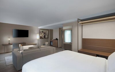 AC Hotel by Marriott Old Montreal
