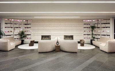 DoubleTree by Hilton Montreal