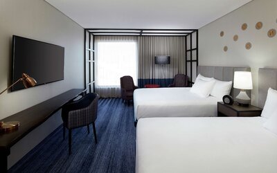 DoubleTree by Hilton Montreal