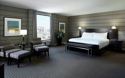 DoubleTree by Hilton Montreal