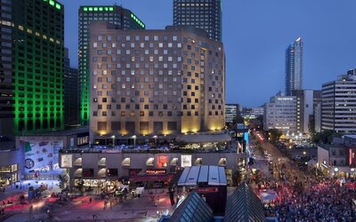 DoubleTree by Hilton Montreal