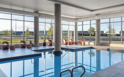 Staybridge Suites Montréal Airport - St-Laurent by IHG