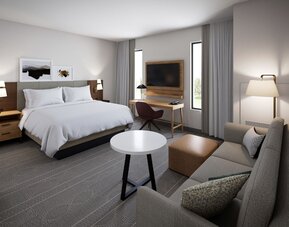 Staybridge Suites Montréal Airport - St-Laurent by IHG