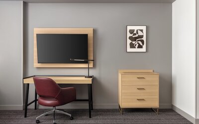 Staybridge Suites Montréal Airport - St-Laurent by IHG