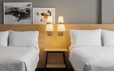 Staybridge Suites Montréal Airport - St-Laurent by IHG