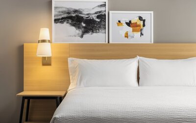 Staybridge Suites Montréal Airport - St-Laurent by IHG