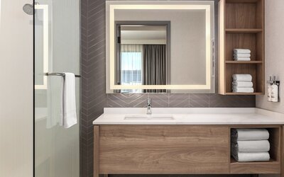 Staybridge Suites Montréal Airport - St-Laurent by IHG