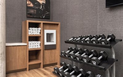 Staybridge Suites Montréal Airport - St-Laurent by IHG