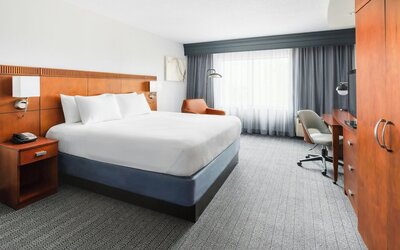 Courtyard By Marriott Farmington