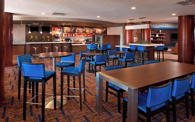 Courtyard By Marriott Farmington