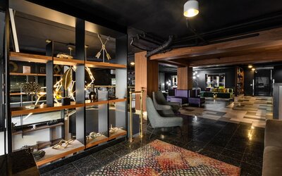 Empire Suites