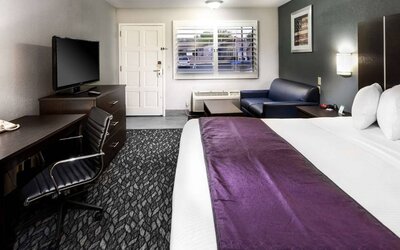 Best Western Desert Villa Inn