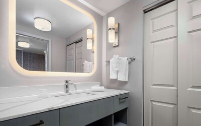 Homewood Suites by Hilton-Hartford South-Glastonbury, CT