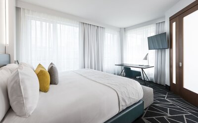 Warwick Le Crystal - Montréal