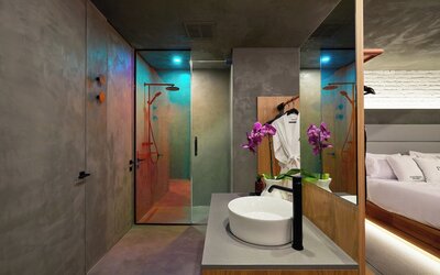 David Hotel