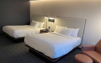 Courtyard by Marriott Montreal Midtown