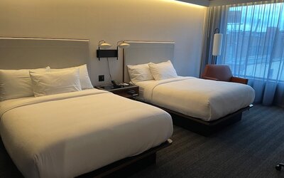 Courtyard by Marriott Montreal Midtown
