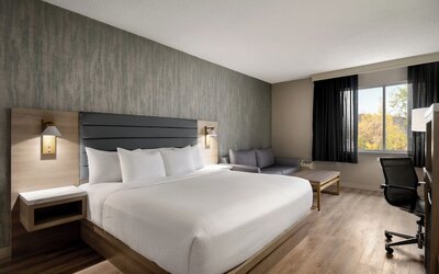 Radisson Hotel Montreal Airport