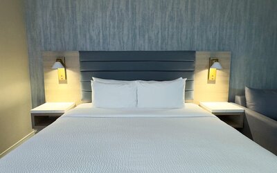 Radisson Hotel Montreal Airport