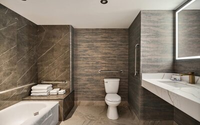Radisson Hotel Montreal Airport
