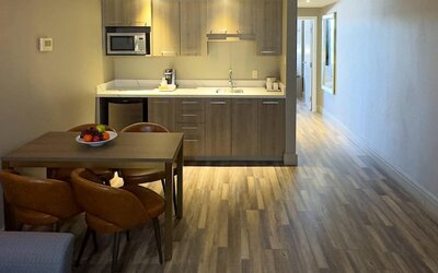 Radisson Hotel Montreal Airport
