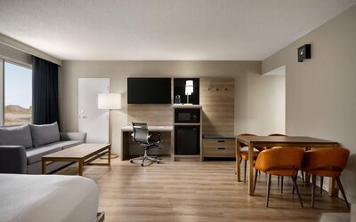 Radisson Hotel Montreal Airport