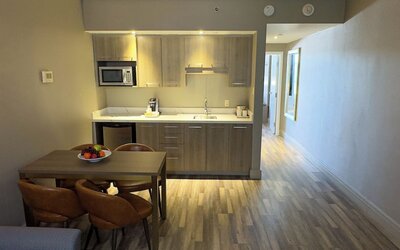 Radisson Hotel Montreal Airport