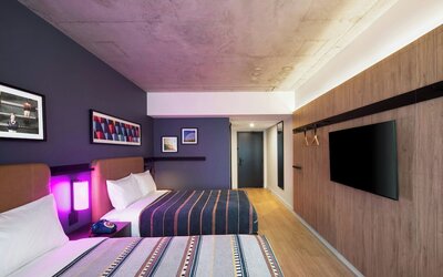 New Hotel Moxy Montreal Downtown