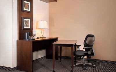 Courtyard by Marriott Montreal Downtown