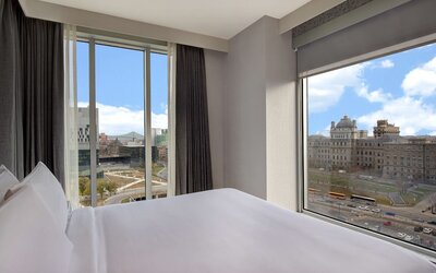 Homewood Suites by Hilton Montreal Downtown, QC