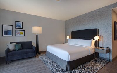 Homewood Suites by Hilton Montreal Downtown, QC