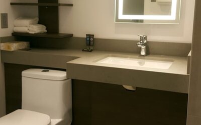 Novotel Montreal Centre