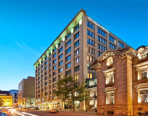 Le Square Phillips Hotel And Suites
