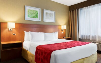 Ramada Plaza by Wyndham Montreal